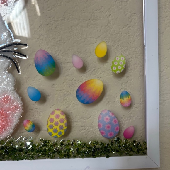 Easter Bunny Crushed Glass Resin Art Frame. NWOT - Picture 5 of 9